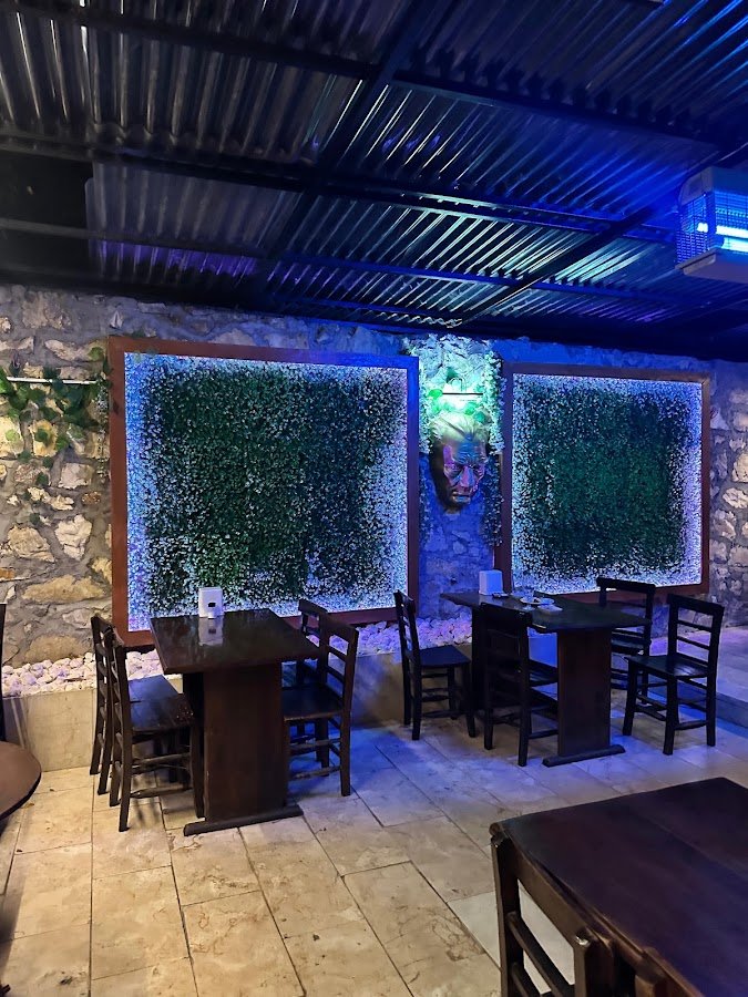 Teselli Pub