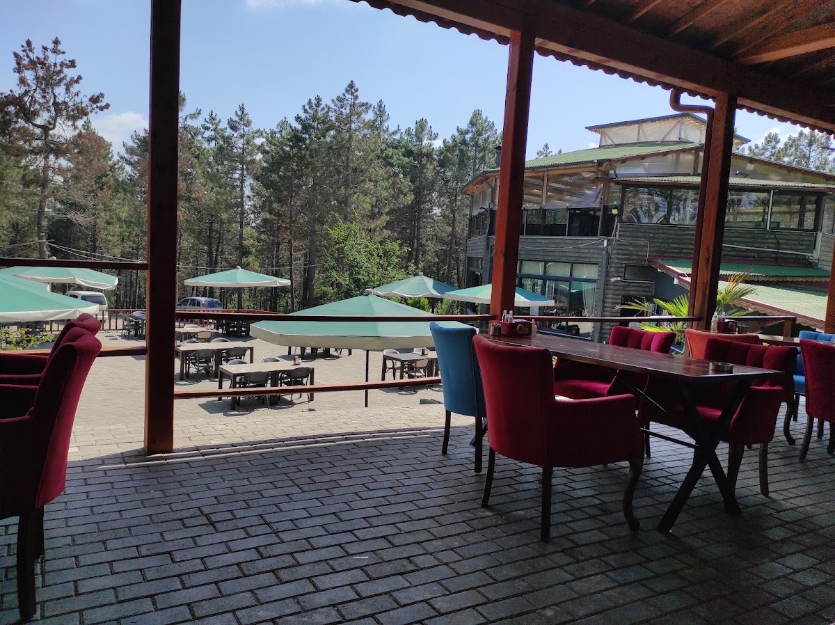 Dirhem Cafe & Restaurant