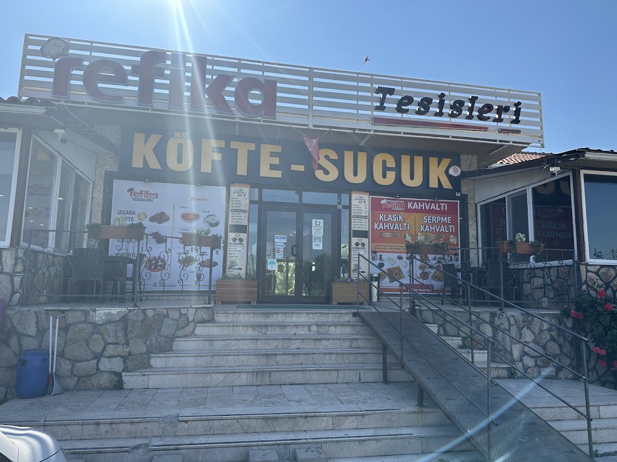 Refika Tesisleri (Ballı Kaymaklı Gözleme)