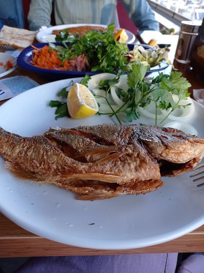 Kalabalık Et ve Balık Restaurant