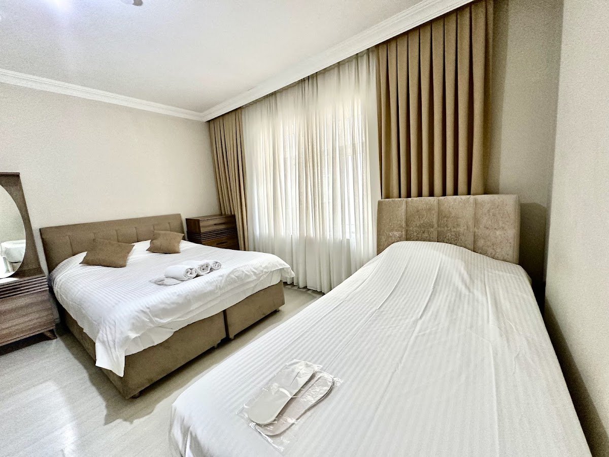 Cömert Hotel