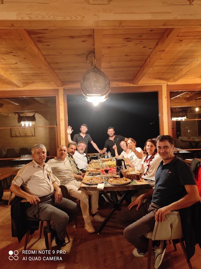 Macahel Dağ Evi