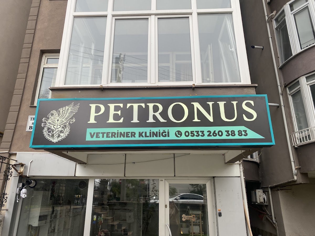 Petronus Veteriner Kliniği | 7 / 24 Bakım Hizmeti