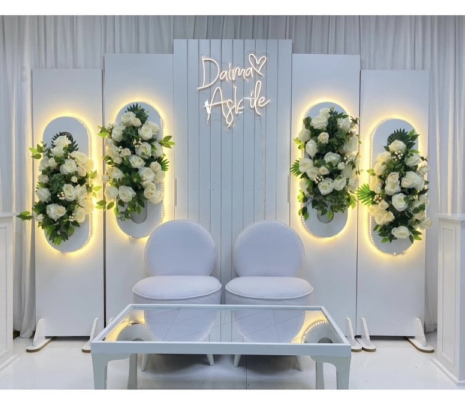 Royal Kına ve Nişan Salonu