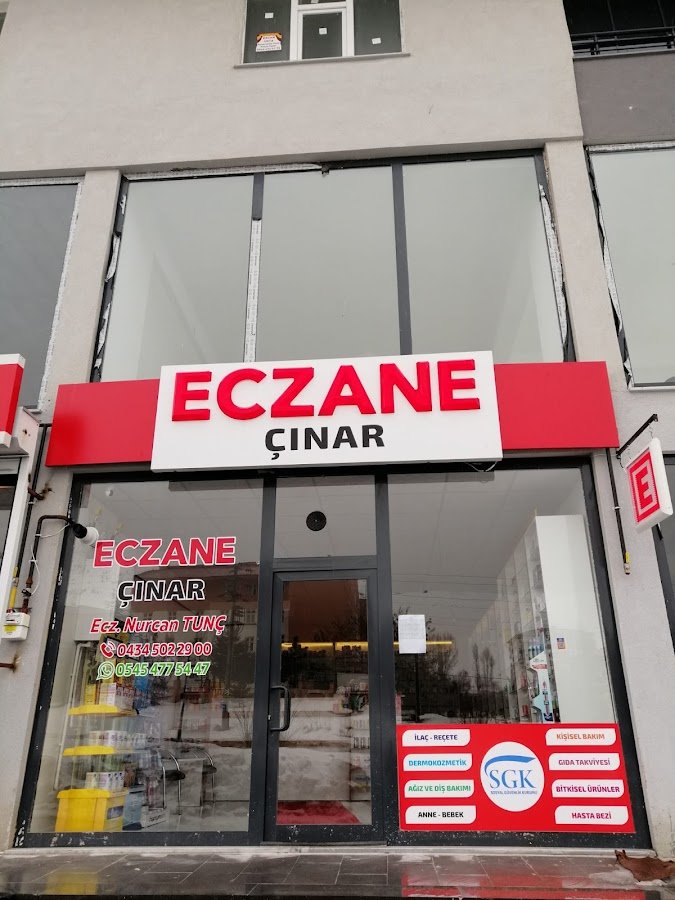 Çınar Eczanesi