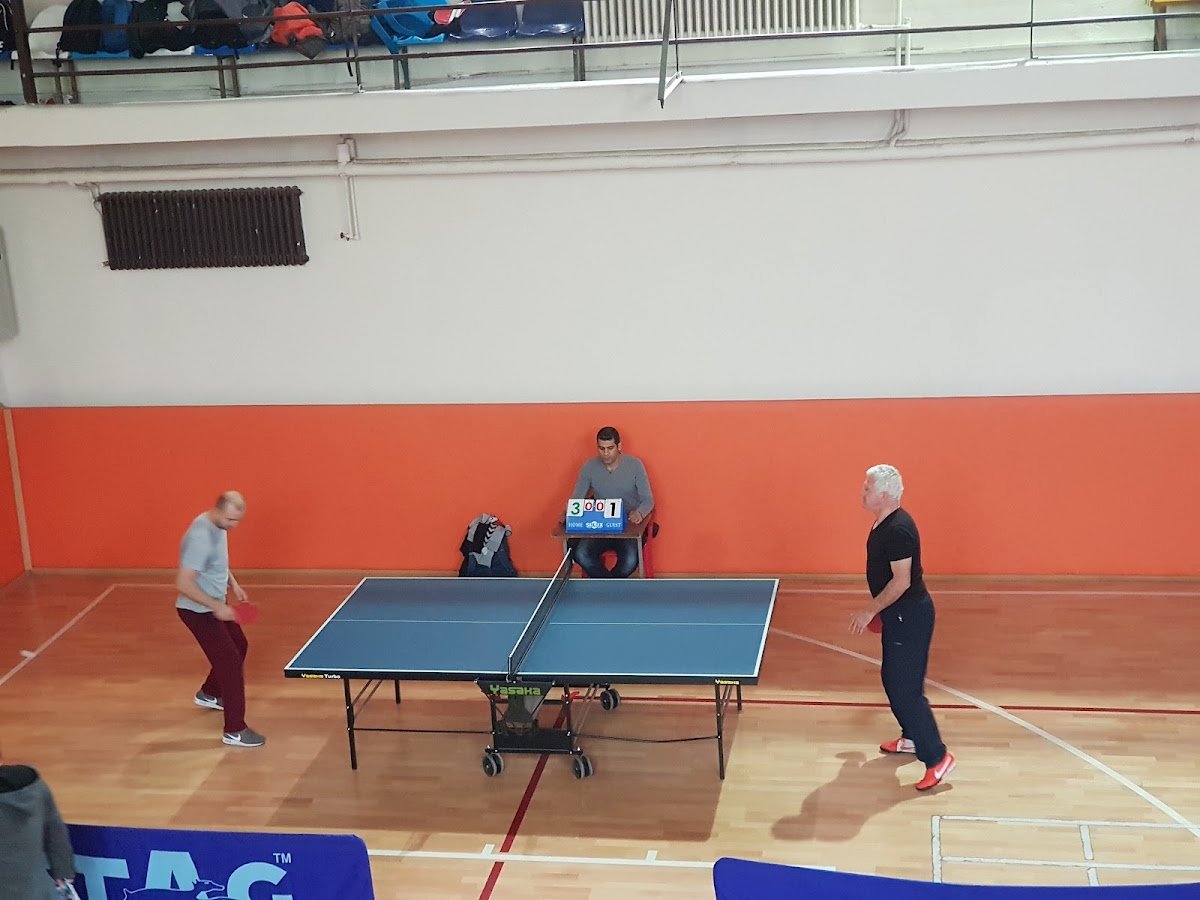 Ekrem Demiray Kapalı Spor Salonu