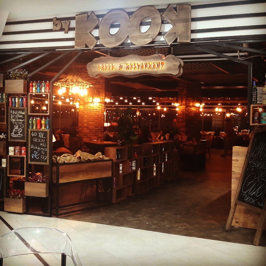 By Kook Cafe Restorand