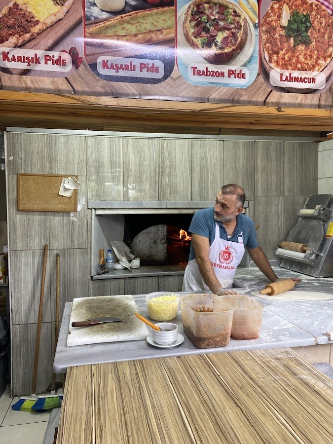 Kayahan Pide ve Izgara Salonu