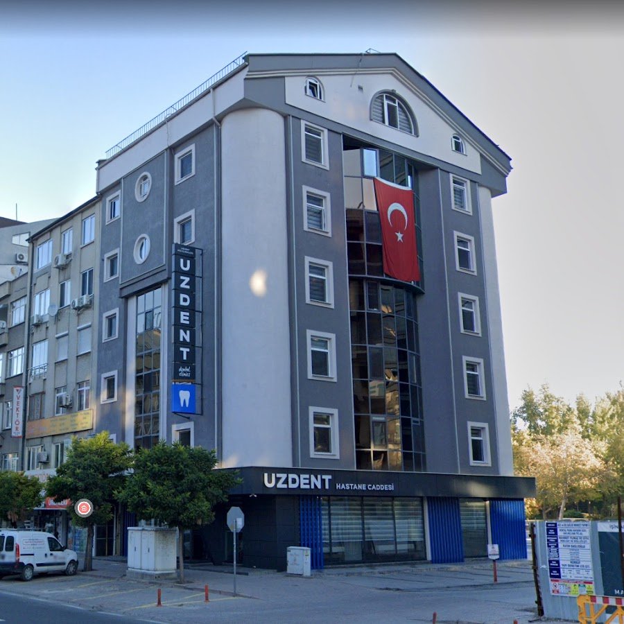 Uzdent Diş Klinikleri