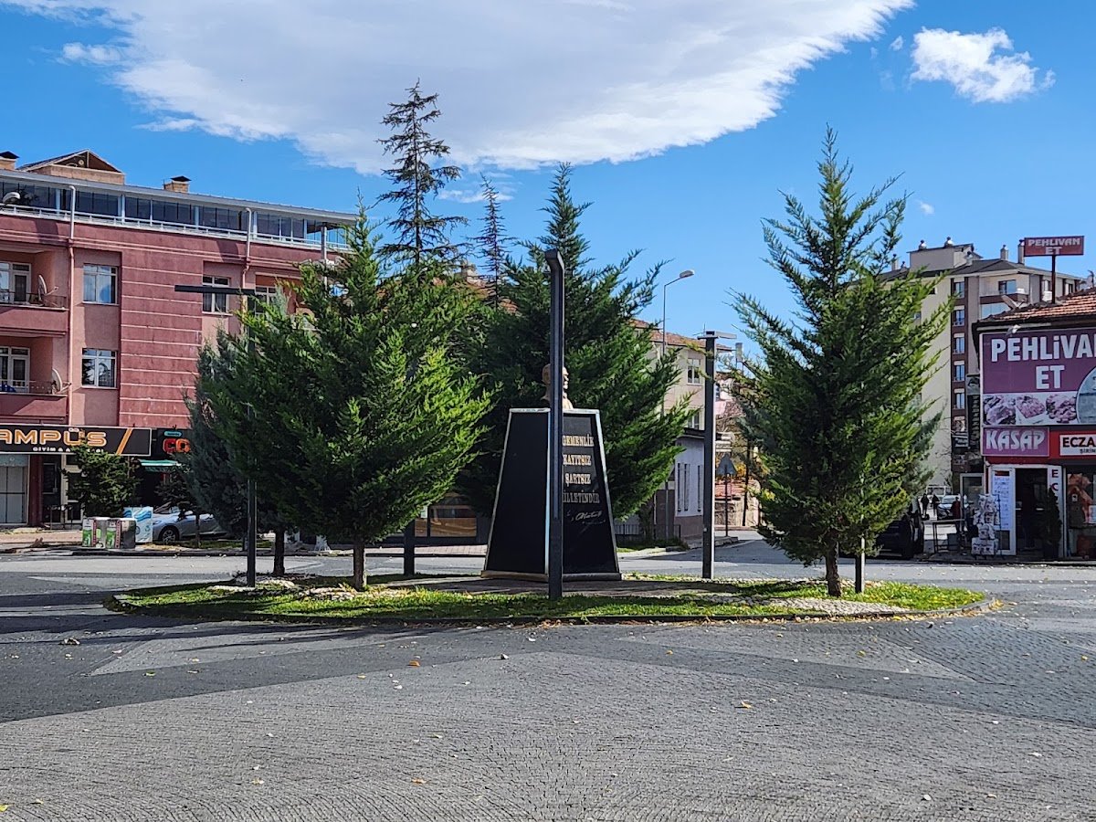 Yeni Mahalle Meydan Kocasinan / Kayseri