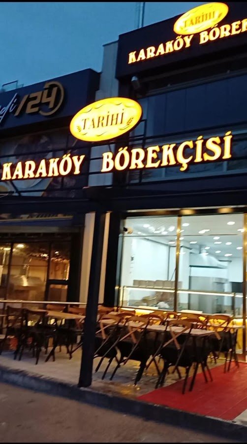 Tarihi Karaköy Börekcisi