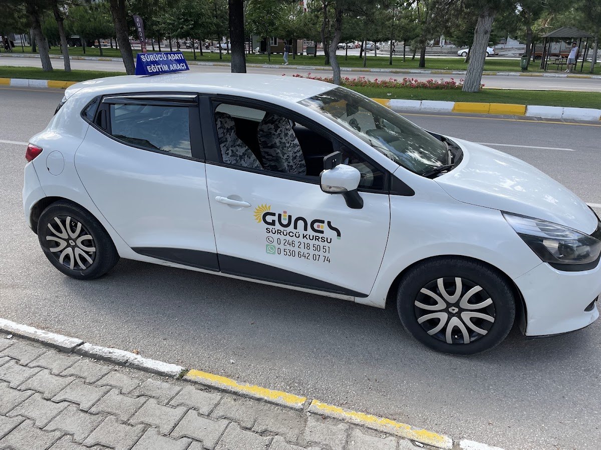 Güneş Sürücü Kursu Direksiyon Eğitim İstasyonu Isparta