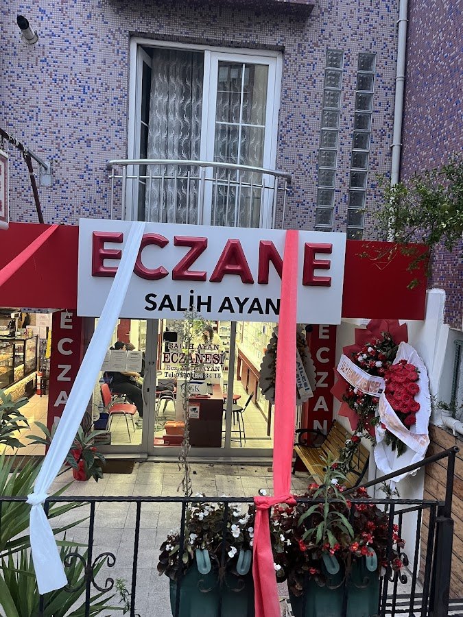 Salih Ayan Eczanesi