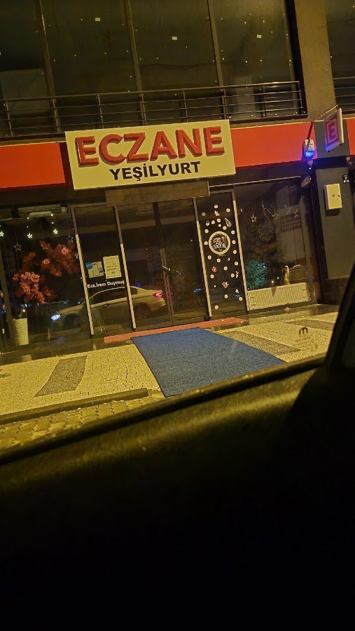 Yeşilyurt Eczanesi