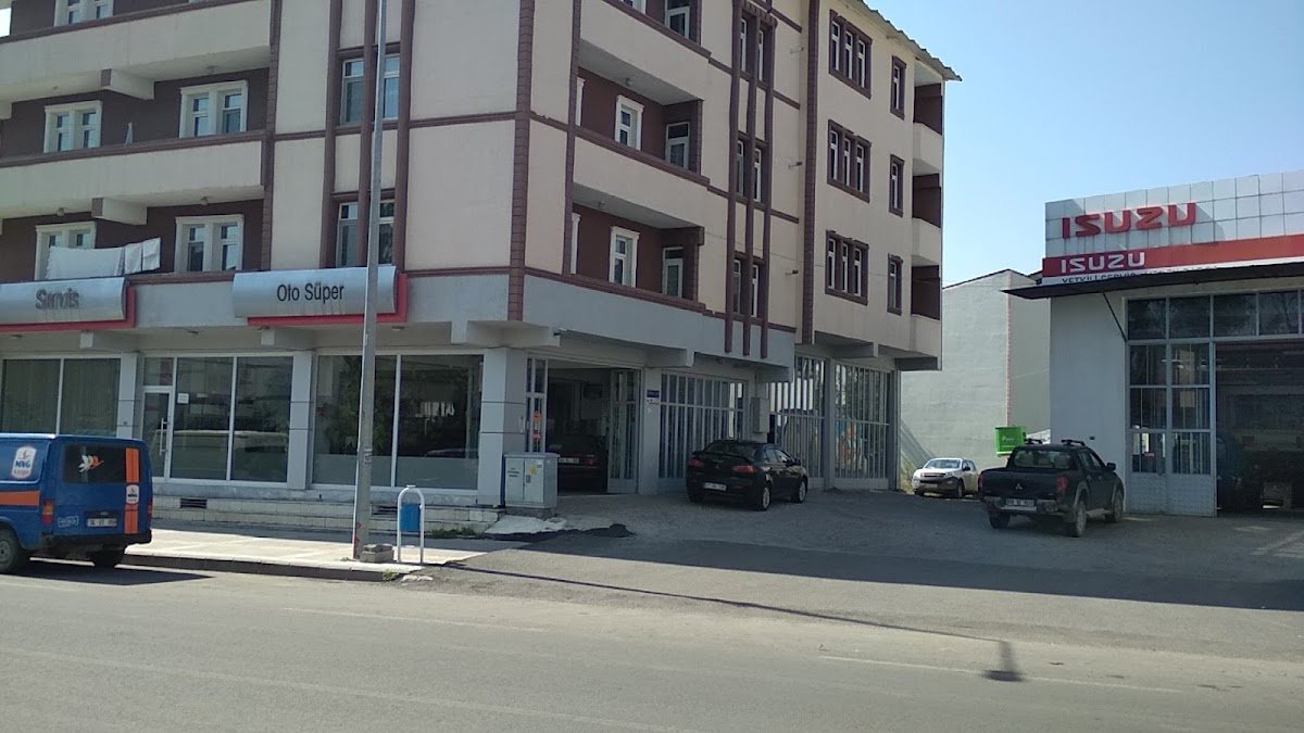 Isuzu-Oto Süper