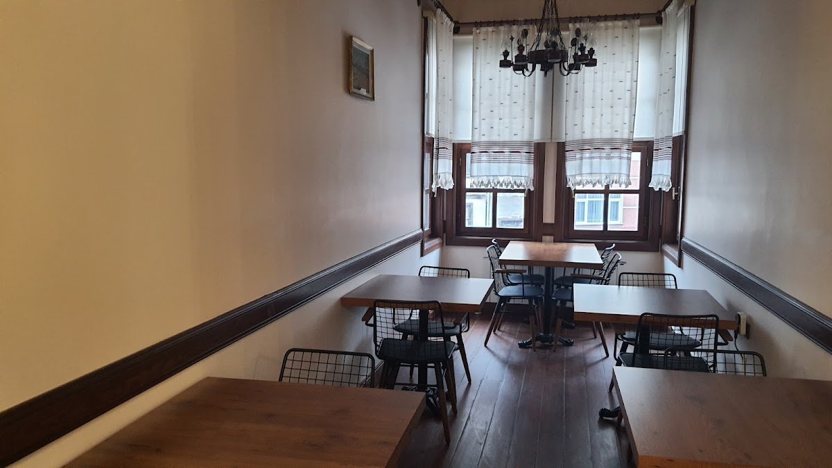 Yücebıyıklar Konağı