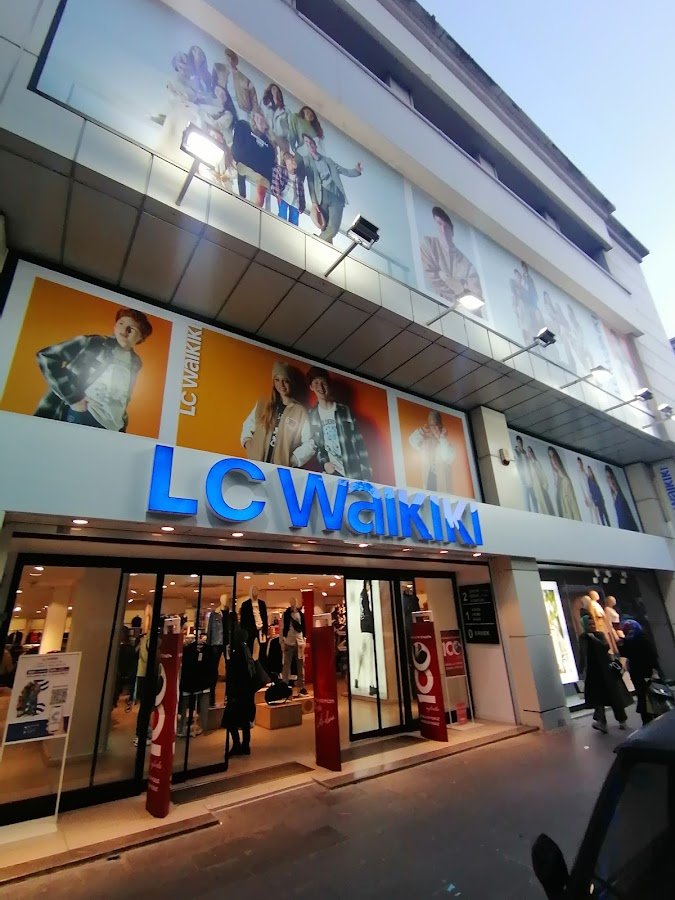 Lc Waikiki