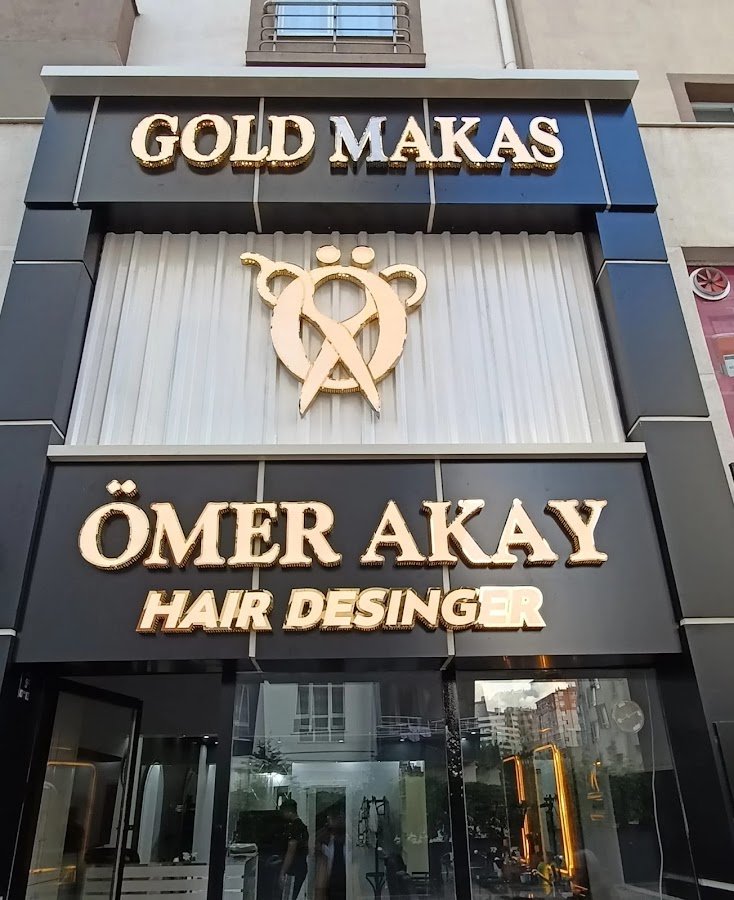 Gold Makas Ömer Akay Erkek Kuaförü