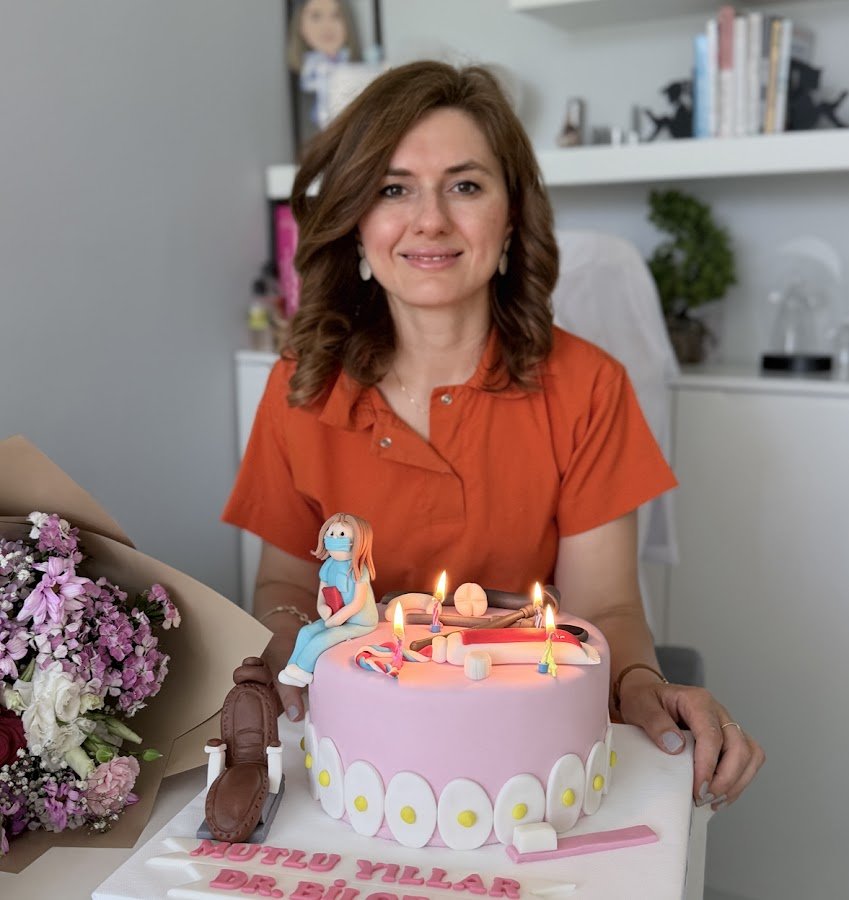 Dr.Bilgenur Şahin Periodontoloji Klinik