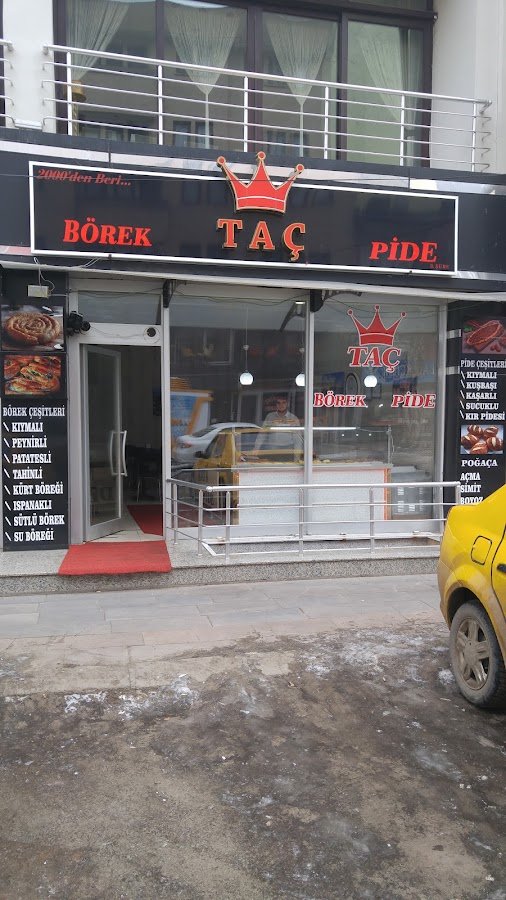 Taç Börek Pide Uğur Usta