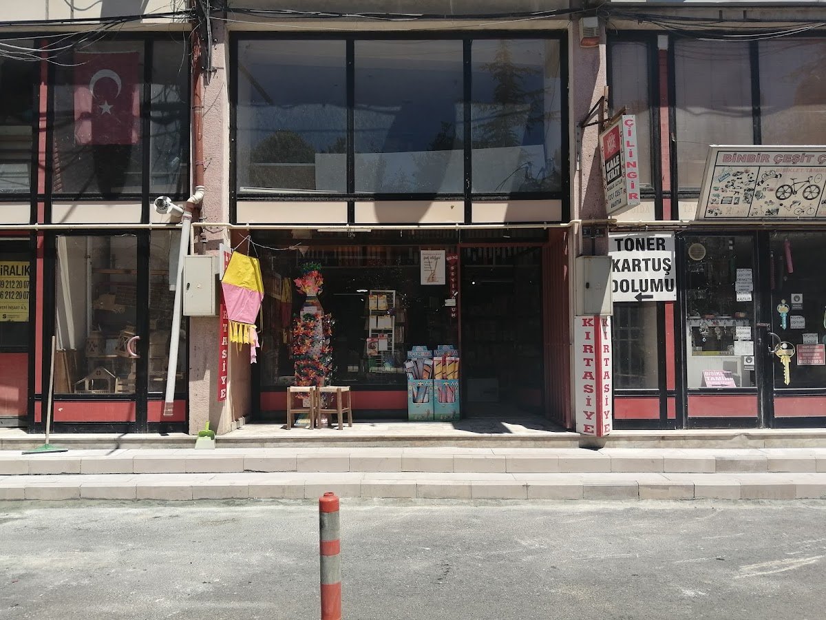 Hilal Kırtasiye Kültür ve Sanat Evi