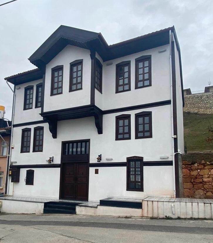 Mecit Kaptan Konağı