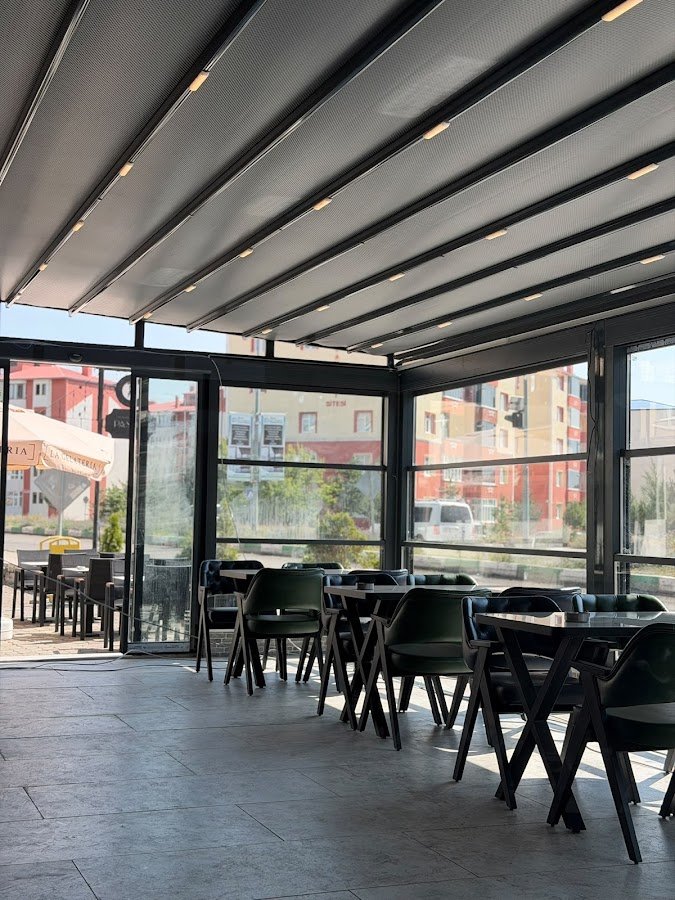 Pashaj Brunch Cafe - Restaurant