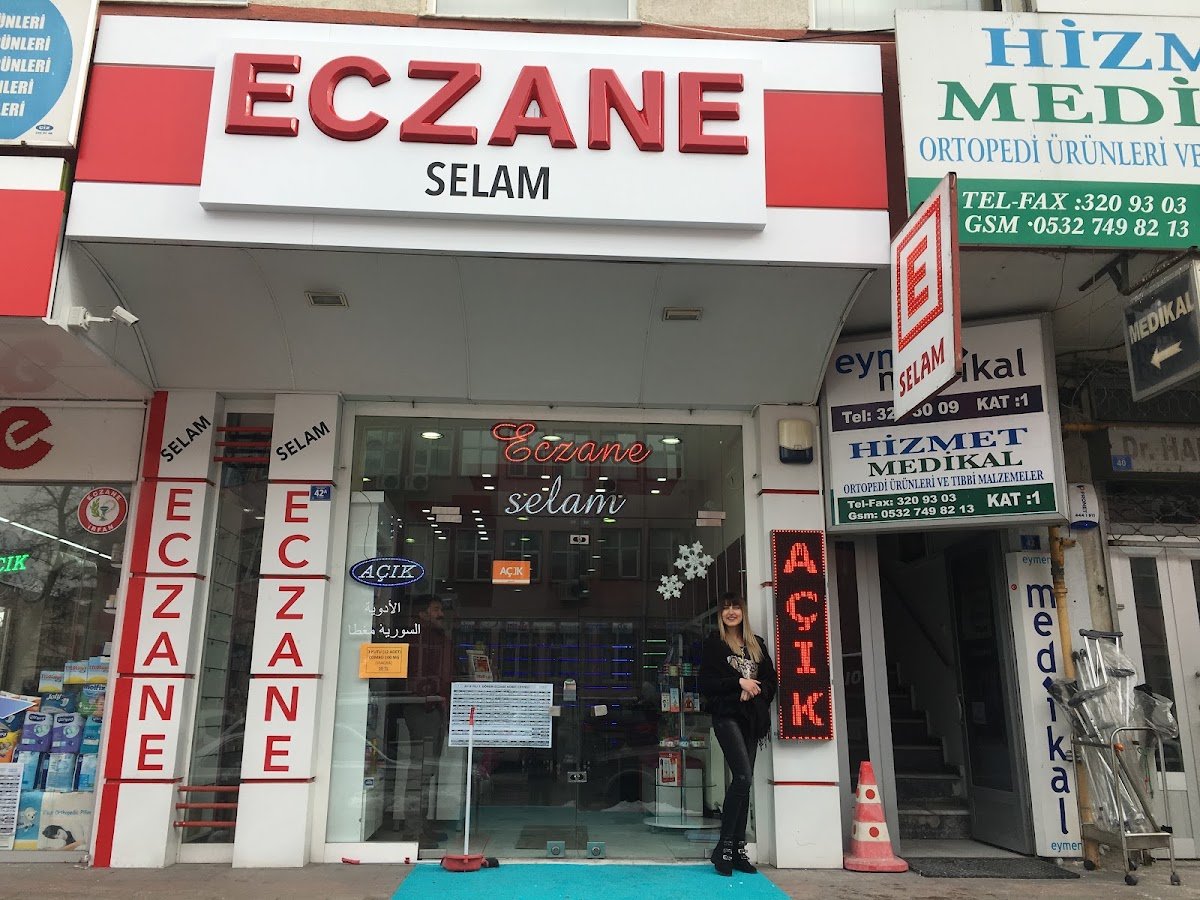 Selam Eczanesi