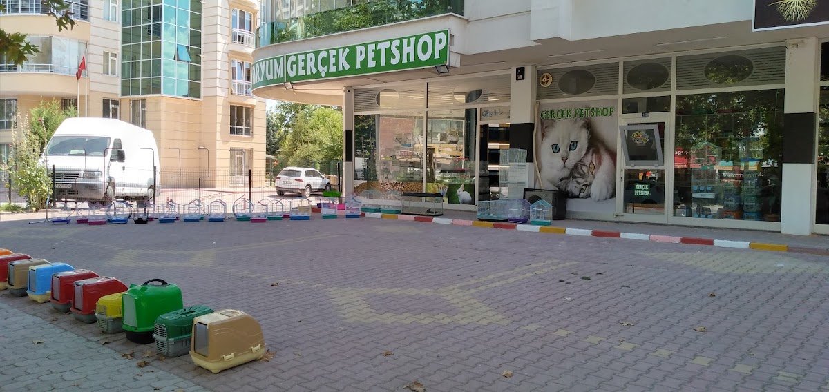 Gerçek Petshop ve Akvaryum Ahmet Özcan Caddesi