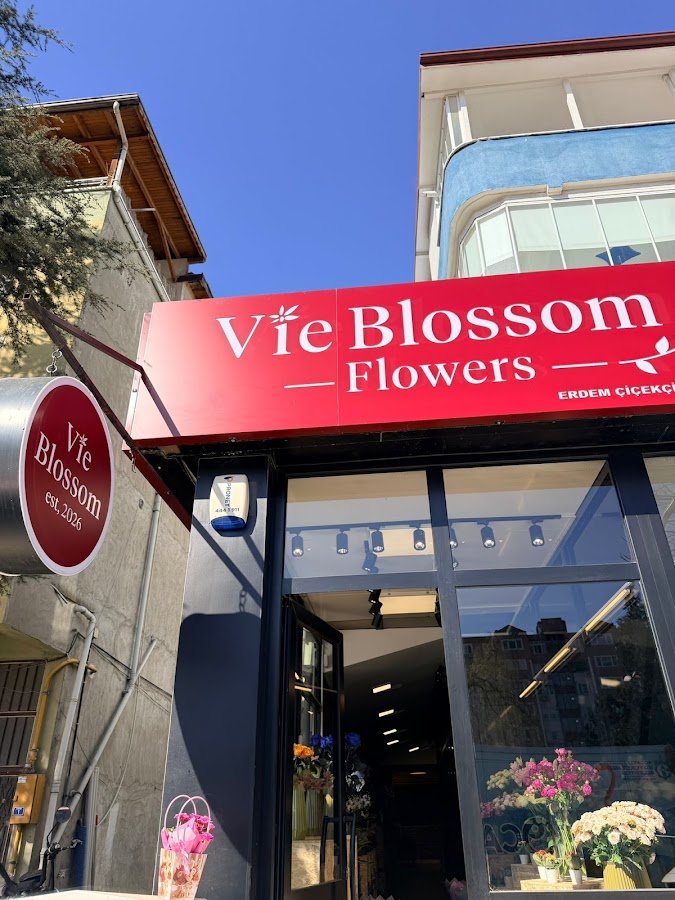 Vie Blossom Flowers