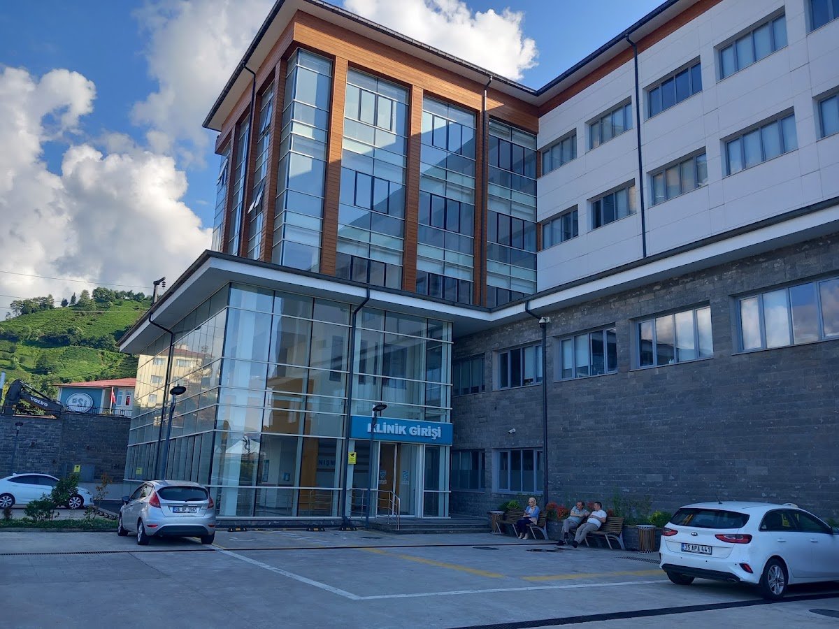 Recep Tayyip Erdoğan Üniversitesi Diş Hekimliği Fakültesi