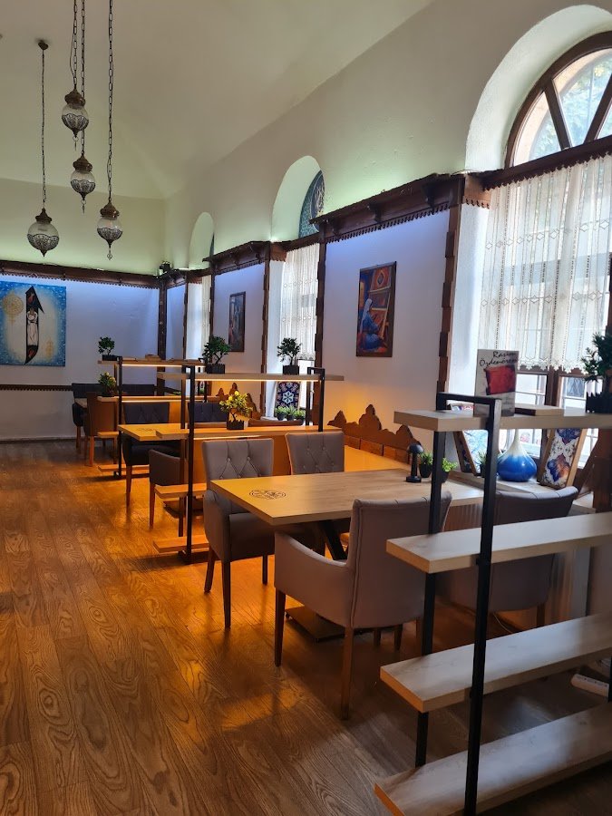 Hiç Cafe