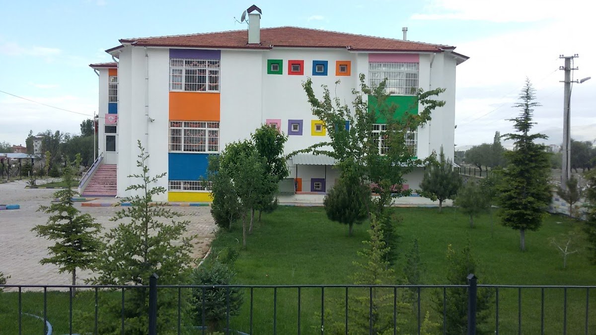 Atatürk Eğitimciler Anaokulu