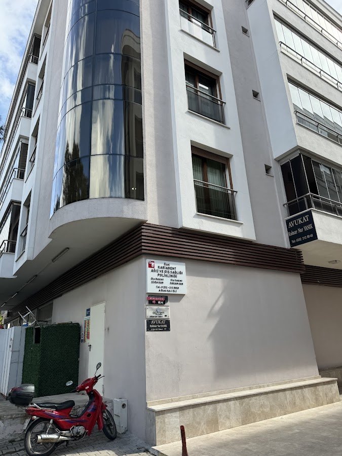 Özel Kariadent Ağız ve Diş Sağlığı Polikliniği