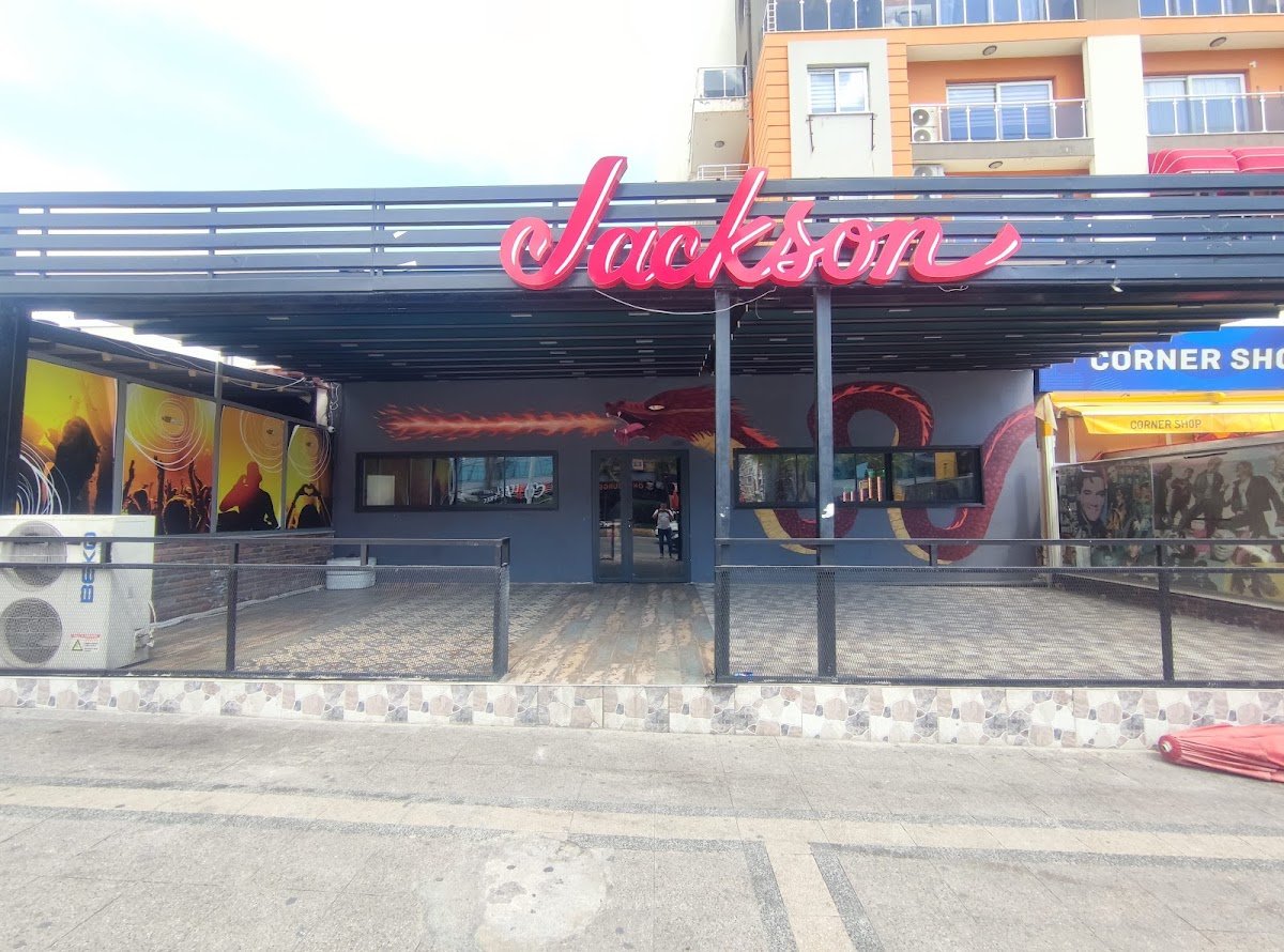 Jackson Pub