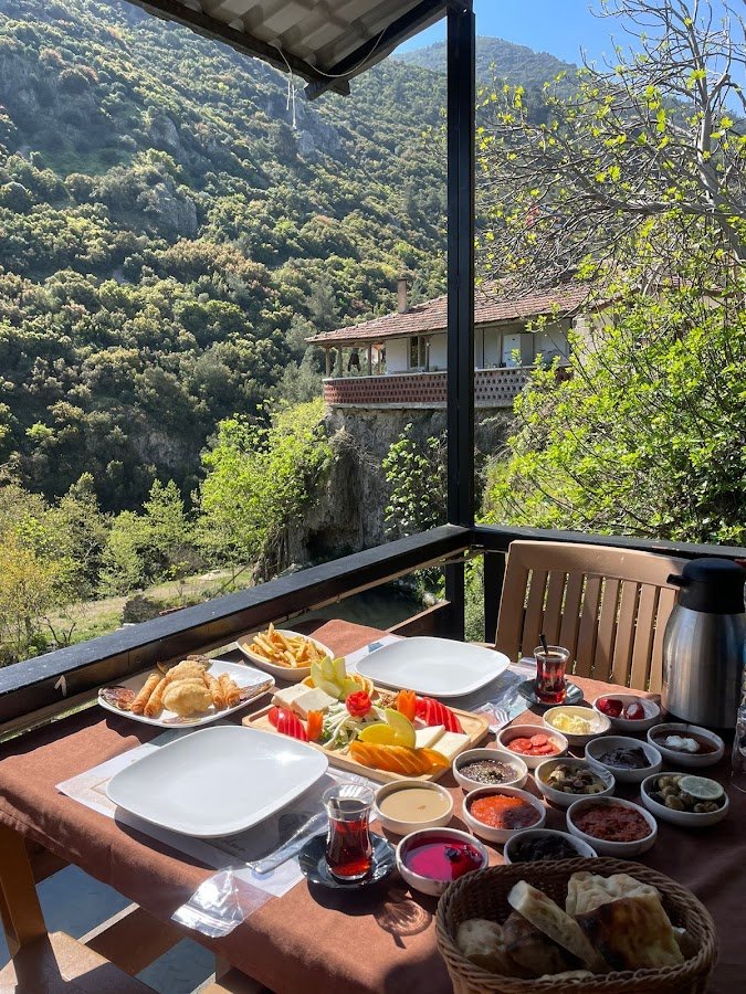 Valley Restoran / Alabalık Çiftliği