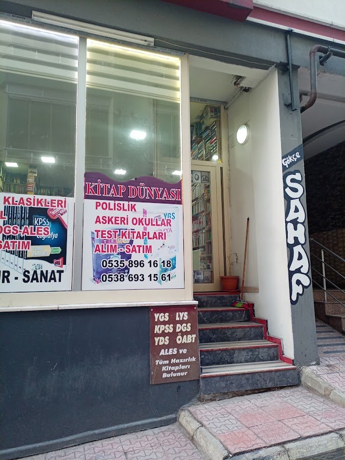 Gökçe Kitap Evi