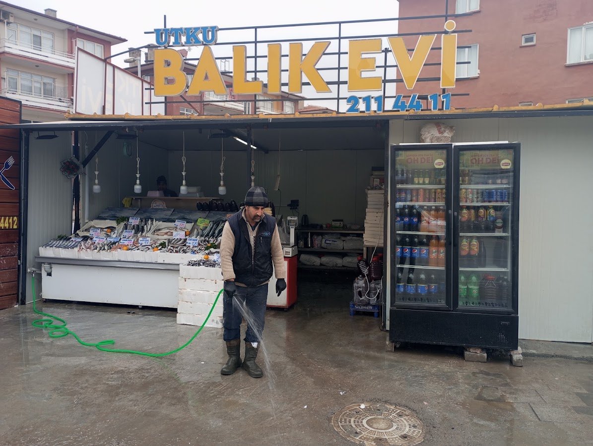 Utku Balık Evi | Malatya Balıkçı - Deniz Ürünleri - Taze Canlı Balık ve Restaurant