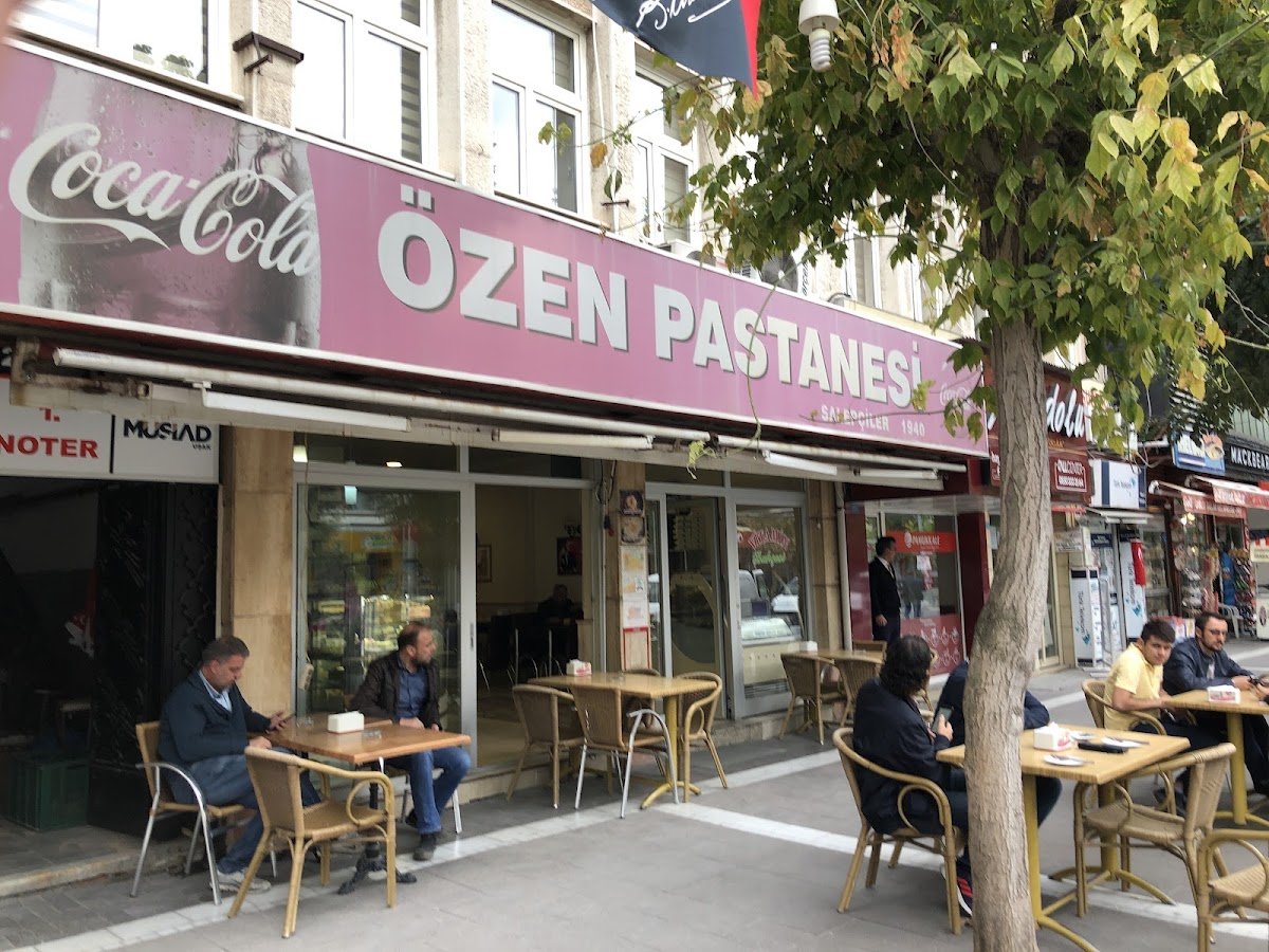 Özen Pastanesi