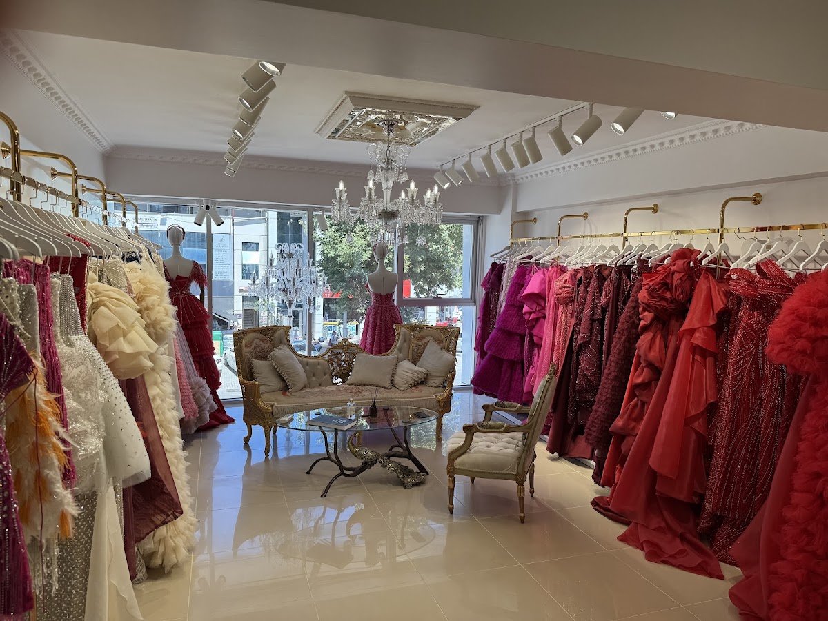 Hilal Şen Haute Couture Abiye Gelinlik Sakarya Şubesi