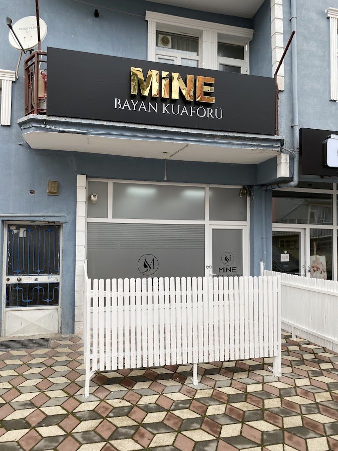 Mine Bayan Kuaförü