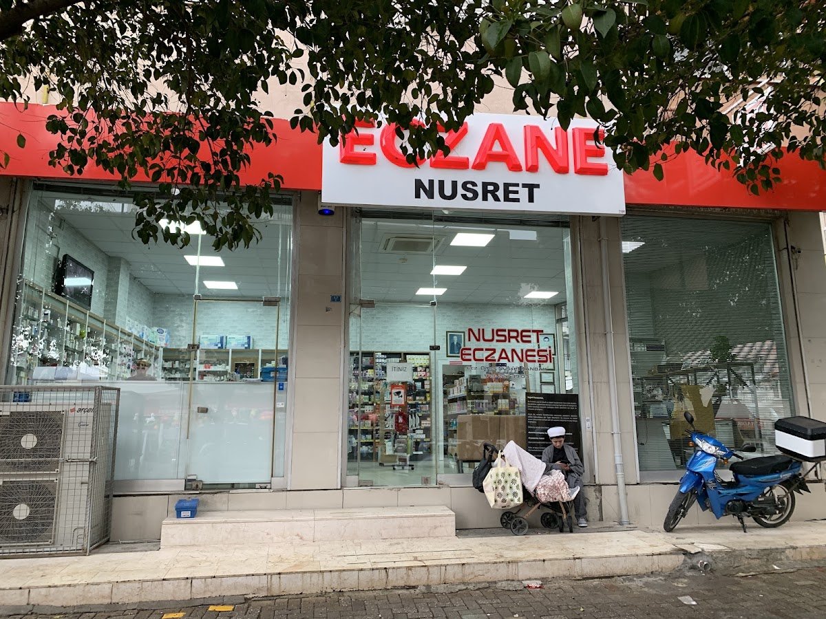 Nusret Eczanesi