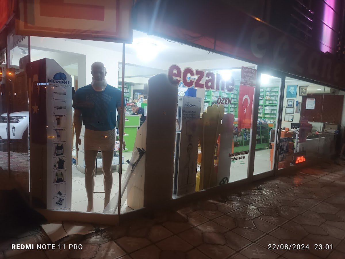 Özen Eczanesi