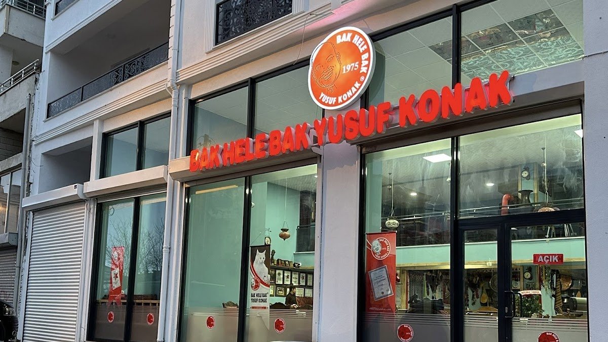 Bak Hele Bak Yusuf Konak Kahvaltı ve Kültür Sarayı