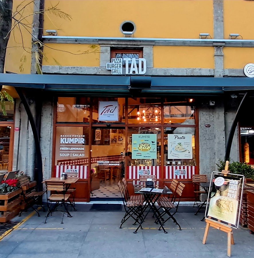 Tad Pizza & Burger
