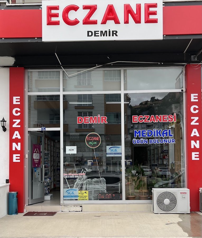 Demir Eczanesi