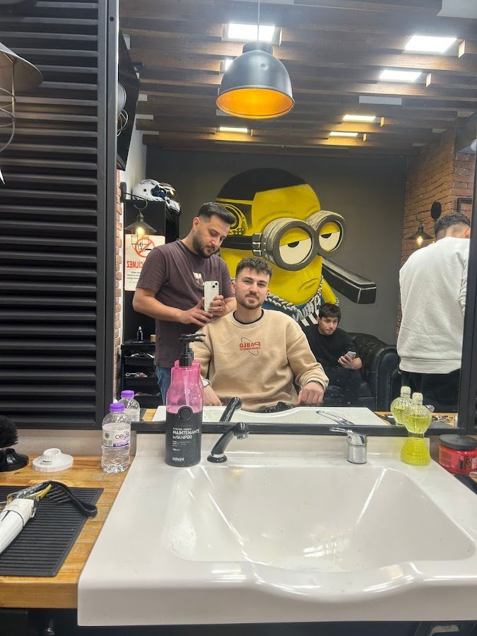 Hakan Uçar Hair Studio