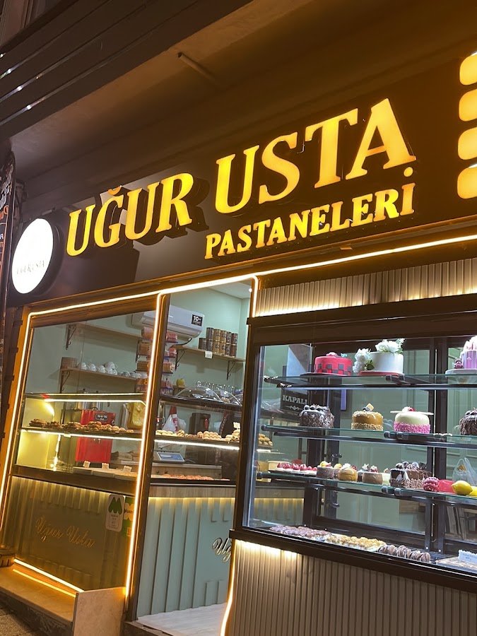 Uğur Usta Pastanelerı (Meydan Şubesi)