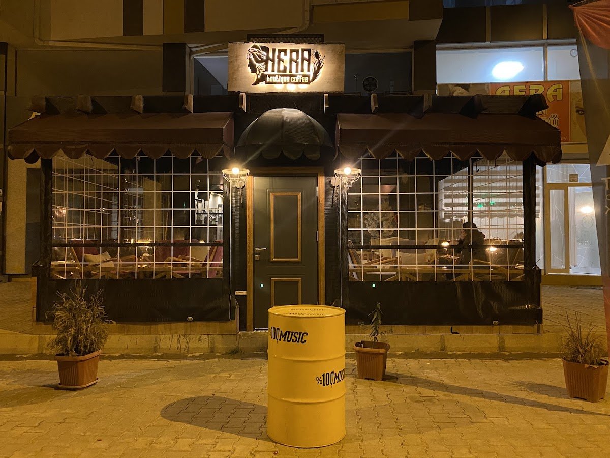Hera Butik Cafe & Bar