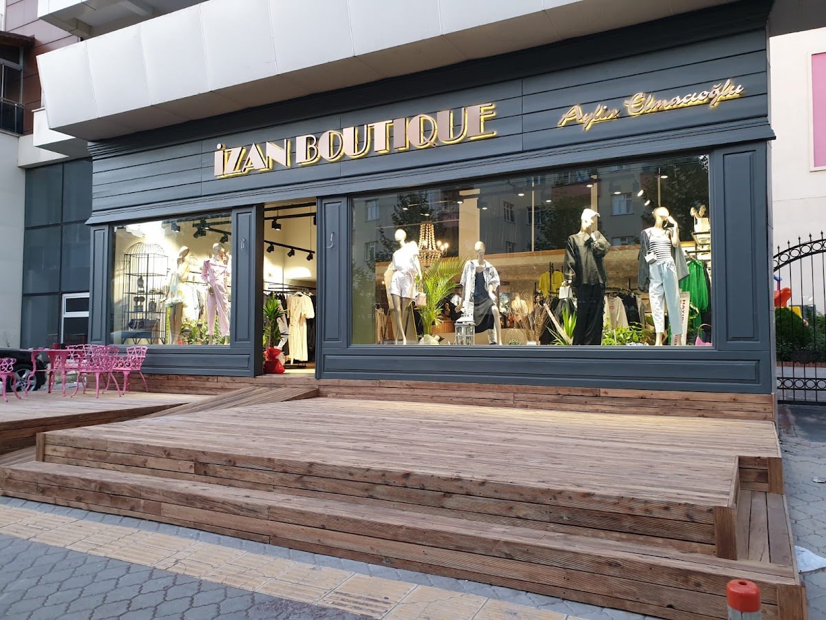 İzan Boutique